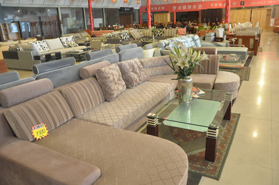 北海市好百年家私廣場(chǎng)店面重裝,平價(jià)銷(xiāo)售!機(jī)不可失!-廣告區(qū)-北海365網(wǎng)(beihai365.com)