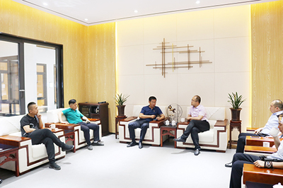 居然之家河北省分公司領(lǐng)導一行蒞臨道爾門窗科技考察并深入交流